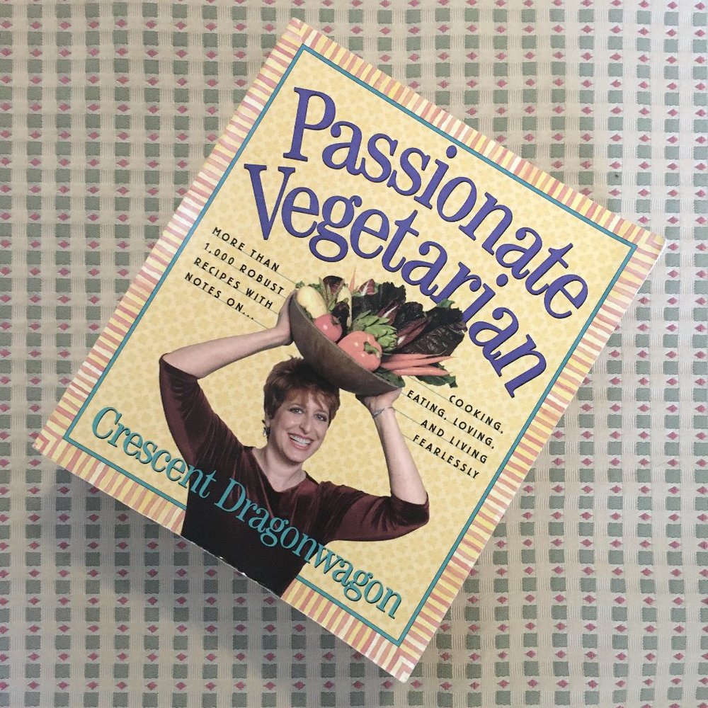 'Passionate Vegetarian Cookbook' Crescent Dragonwagon Softcover Y2K - Picture 2 of 13